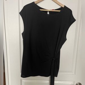 Vince Camuto Black Side Twist Tie Tank Top in Medium
